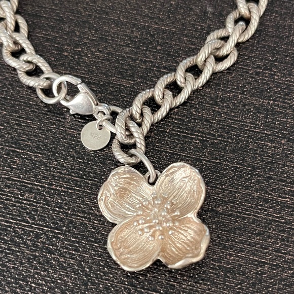 Tiffany and Co. Dogwood Bracelet - Picture 7 of 15